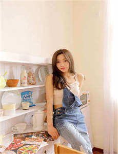 《欧美美女大阴唇》